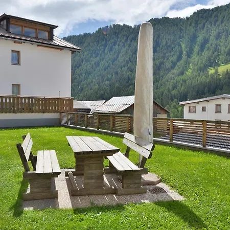 Chasa Sot-chaunt 302 Apartment *