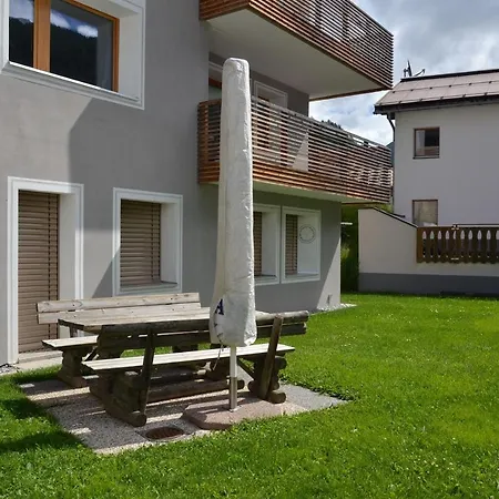 Apartment Chasa Sot-chaunt 302 *